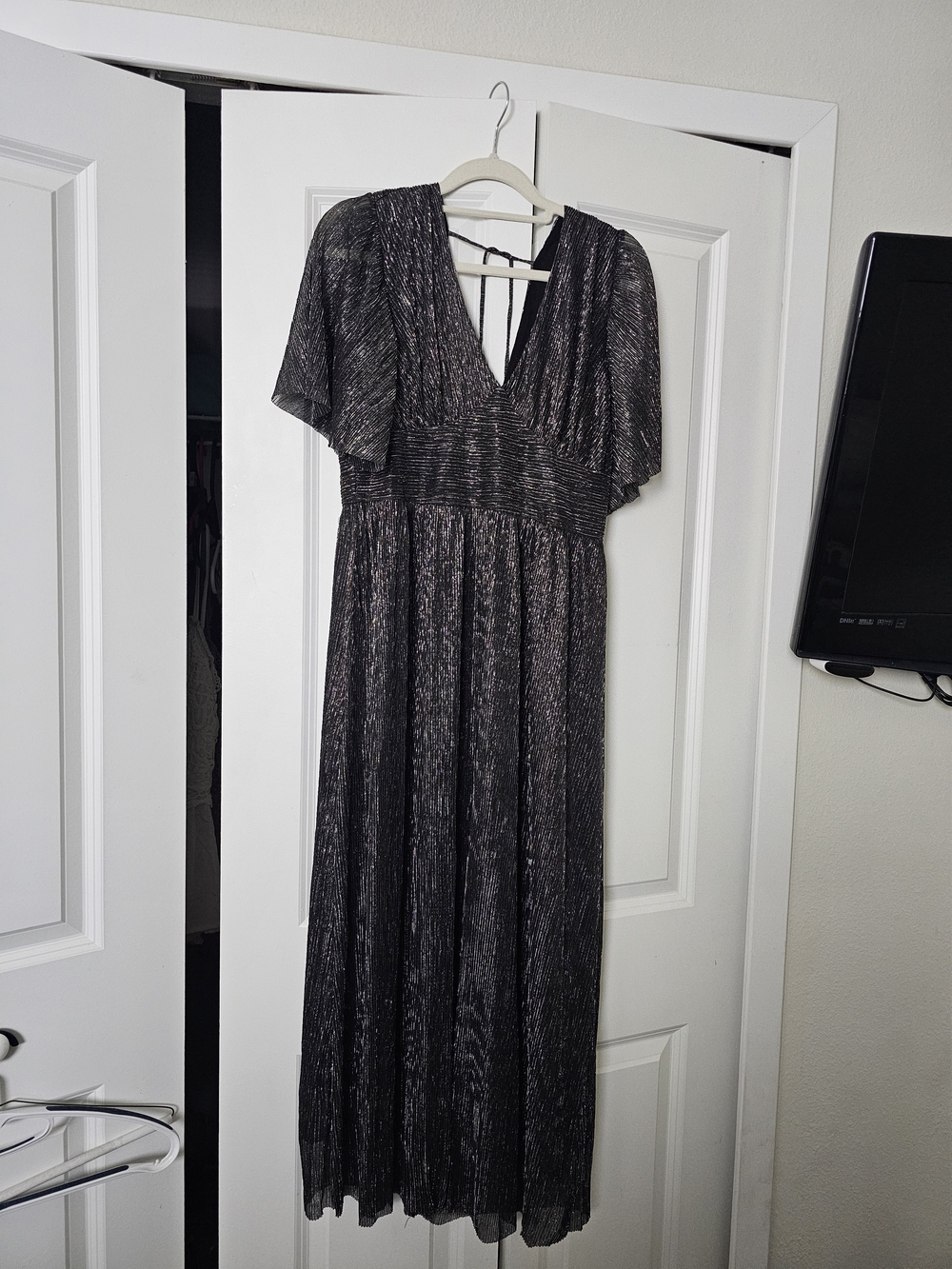 New York & Company Black Metallic Pleated V-Neck Maxi Dress